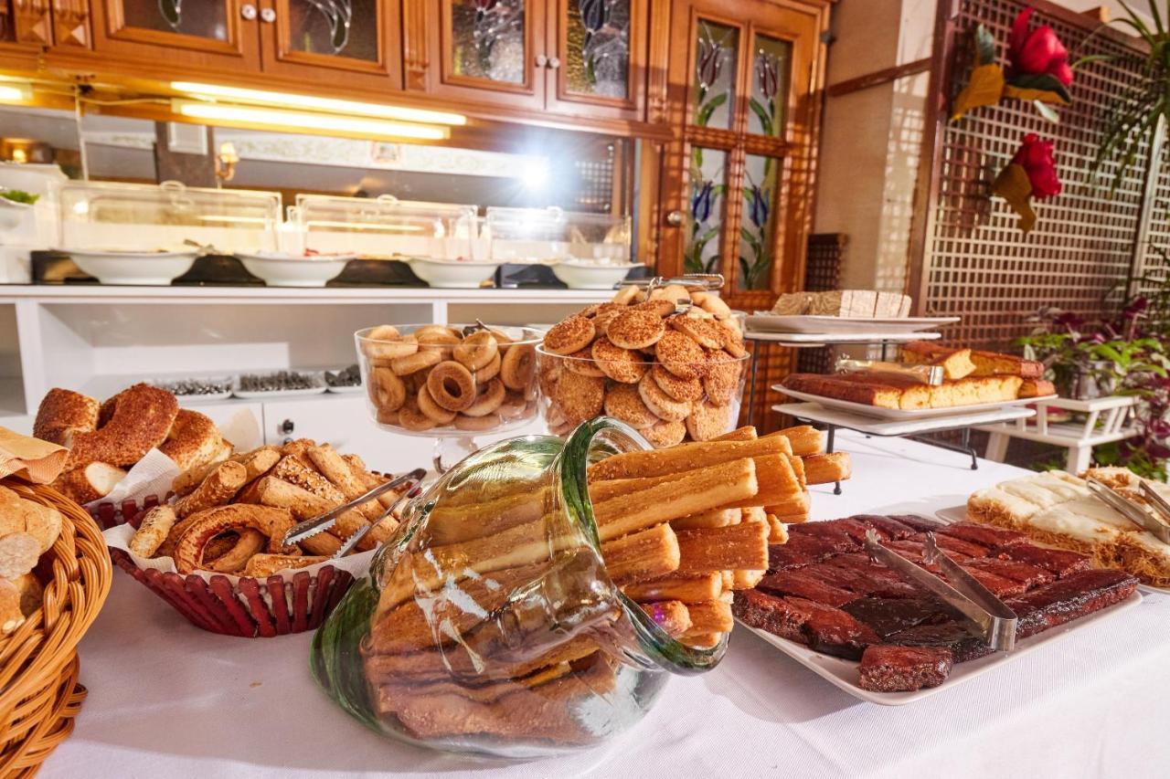 Alzer Hotel 4*